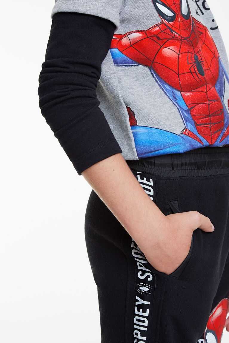 Chlapecké Kalhoty Desigual Spiderman sport bermudas | 763821KLO