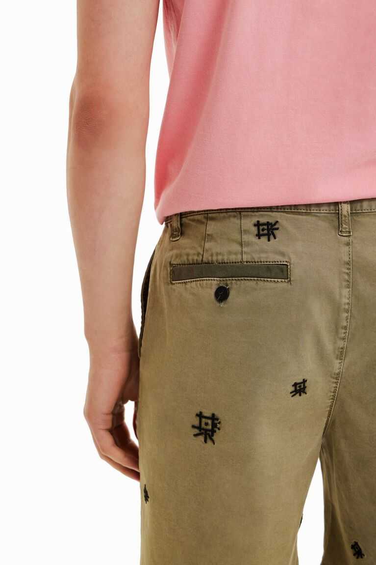 Pánské Kalhoty Desigual Embroidered Bermuda shorts | 203741EVG